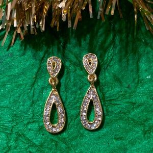 Museum Collection Nickel Free Gold-tone Channel Set CZ dangle earrings NEW!